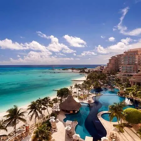Junior Suite-Ocean View Cancun Apartment